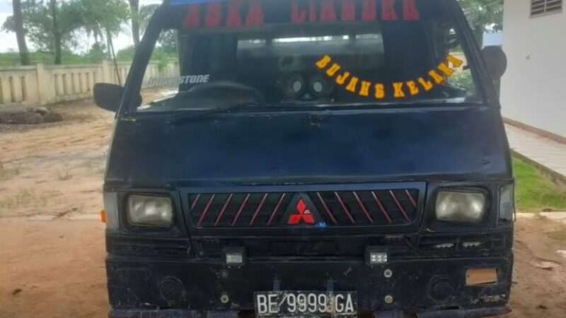 f2d93ebb-0a2b-41f7-8b7e-a75750f764b7