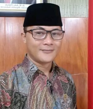 EDI MUNADI KETUA UMUM